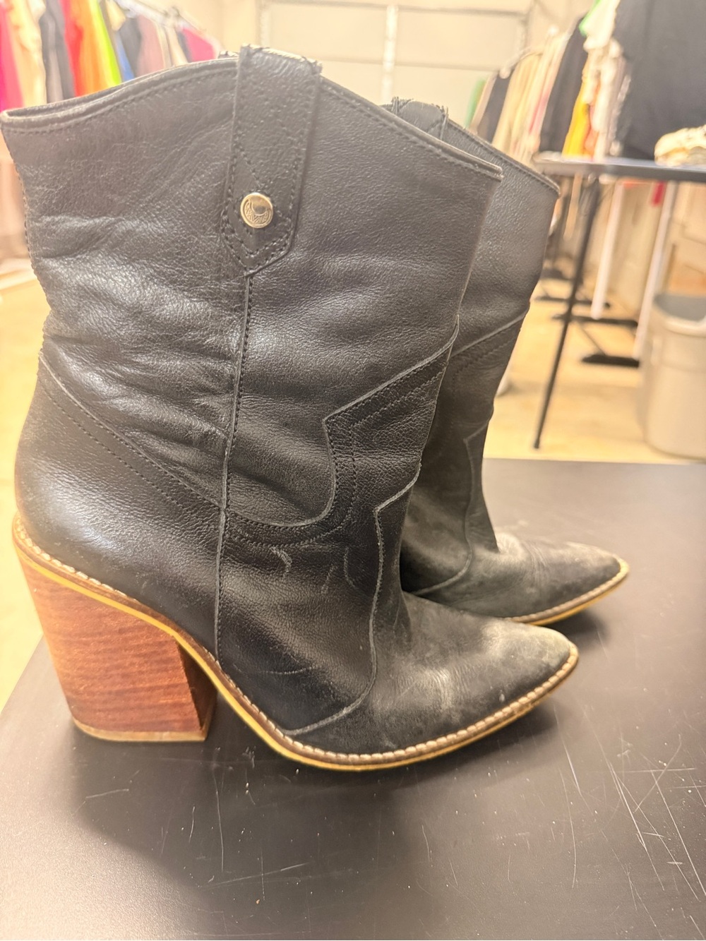 Women's Black Leather Western Block Heel Boot